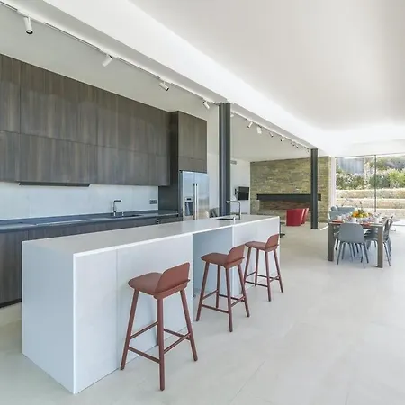 Dzov Saint-Cyr-sur-Mer